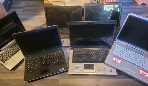 Job lot laptops - lot, of