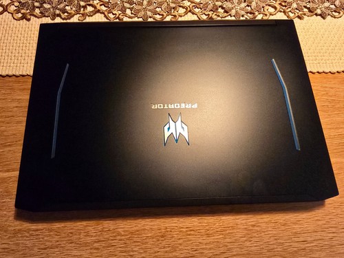 Predator helios 300 bundle 9th - bundle,